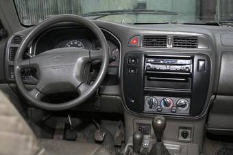 1999 Nissan Patrol Pictures
