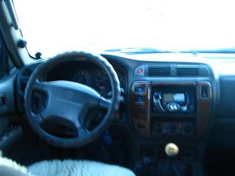 1999 Nissan Patrol Photos