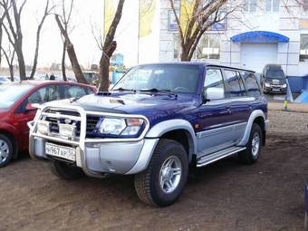 1999 Nissan Patrol Pictures