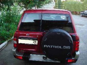 1999 Nissan Patrol Photos