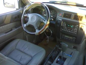 1999 Nissan Patrol Photos