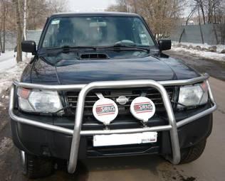 1999 Nissan Patrol Pictures