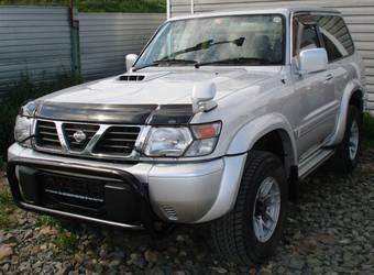 1999 Nissan Patrol Photos