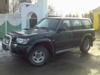 2000 Nissan Patrol