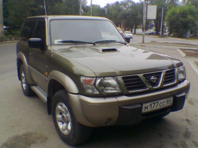 2000 Nissan Patrol