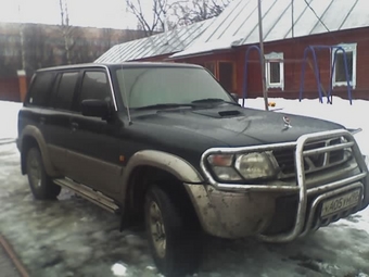 2000 Nissan Patrol