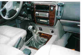 2000 Nissan Patrol Pictures