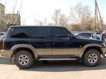 2000 Nissan Patrol Pictures