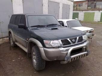 2000 Nissan Patrol Pictures