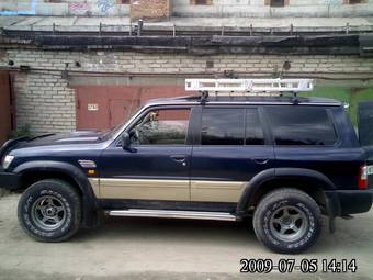 2000 Nissan Patrol Pictures