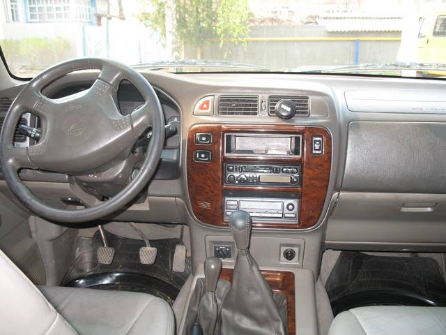 2001 Nissan Patrol