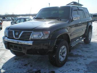 2001 Nissan Patrol Photos