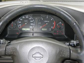 2001 Nissan Patrol Photos