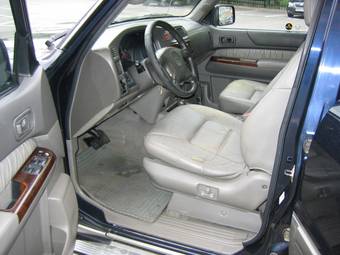 2001 Nissan Patrol Photos