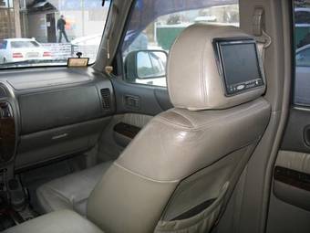 2001 Nissan Patrol Photos