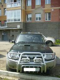 2001 Nissan Patrol Photos