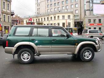 2002 Nissan Patrol Photos