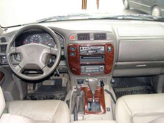 2002 Nissan Patrol Wallpapers