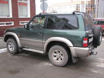 2002 Nissan Patrol Photos