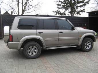 2002 Nissan Patrol Wallpapers