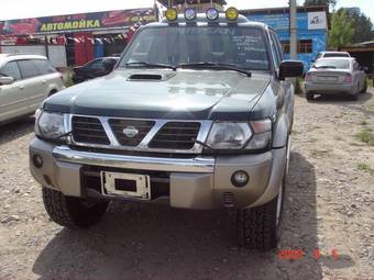 2002 Nissan Patrol Pictures