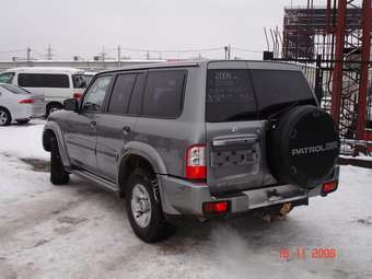 2003 Nissan Patrol Images