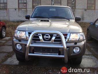 2003 Nissan Patrol Photos