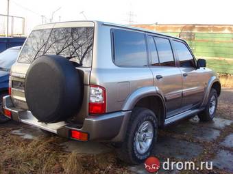 2003 Nissan Patrol Pictures