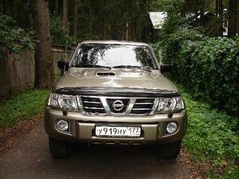 2003 Nissan Patrol Pics