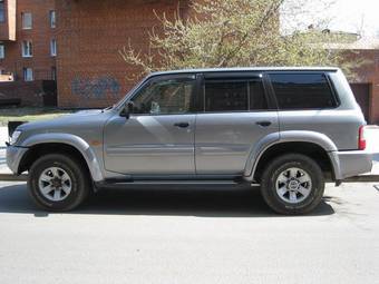 2003 Nissan Patrol Pics