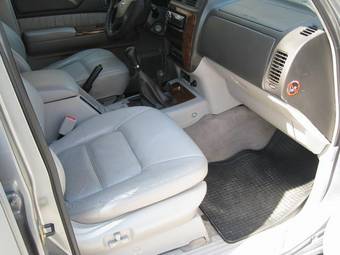 2003 Nissan Patrol Pictures