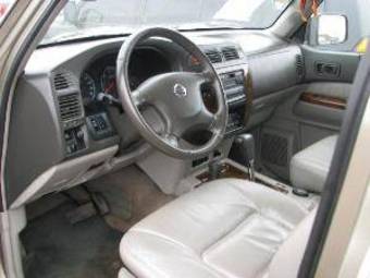 2003 Nissan Patrol Pictures