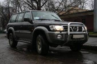 2003 Nissan Patrol Pictures