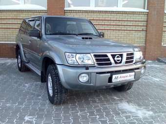 2004 Nissan Patrol Pictures