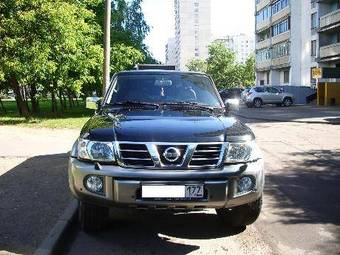 2004 Nissan Patrol Pictures