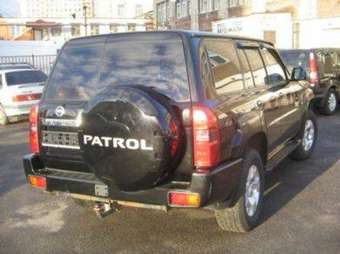 2005 Nissan Patrol Images