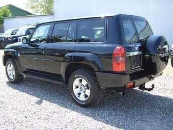 2005 Nissan Patrol Photos