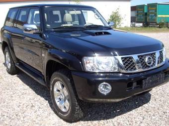 2005 Nissan Patrol Photos