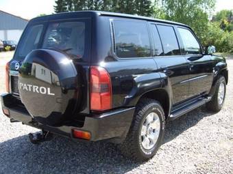 2005 Nissan Patrol Images