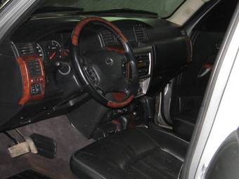 2005 Nissan Patrol Pictures
