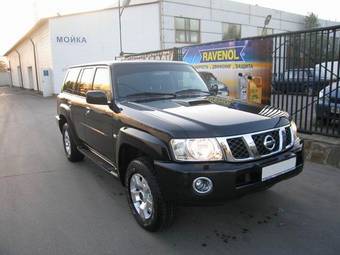 2005 Nissan Patrol Photos