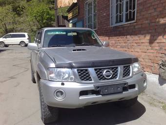 2005 Nissan Patrol Pictures