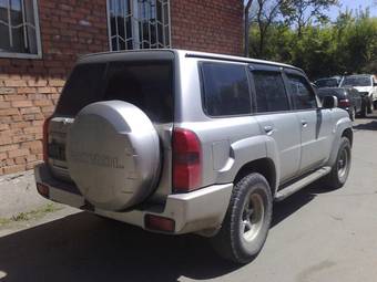 2005 Nissan Patrol Photos