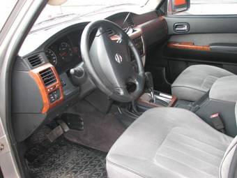 2005 Nissan Patrol Photos