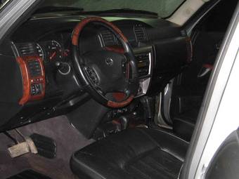 2005 Nissan Patrol Photos