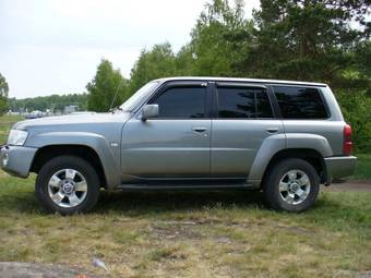 2005 Nissan Patrol Photos