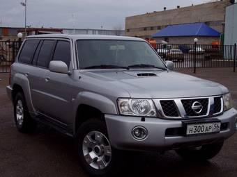 2005 Nissan Patrol Photos