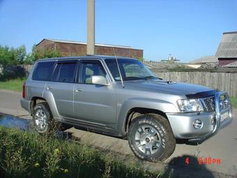 2005 Nissan Patrol Photos
