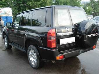 2005 Nissan Patrol Photos