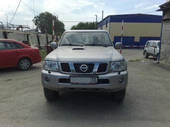 2005 Nissan Patrol Photos